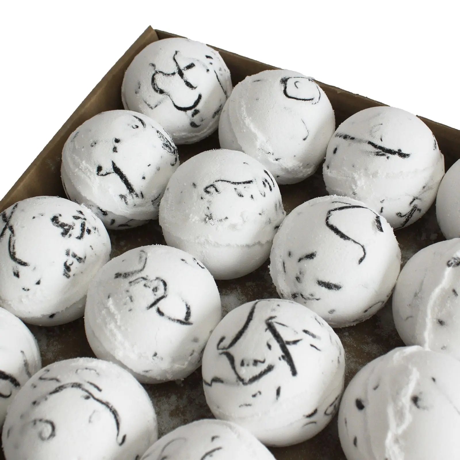  Pamperandpost Tropical Paradise Coco Bath Bomb - Dragon Fruit Tropical Bath Bombs - 180g