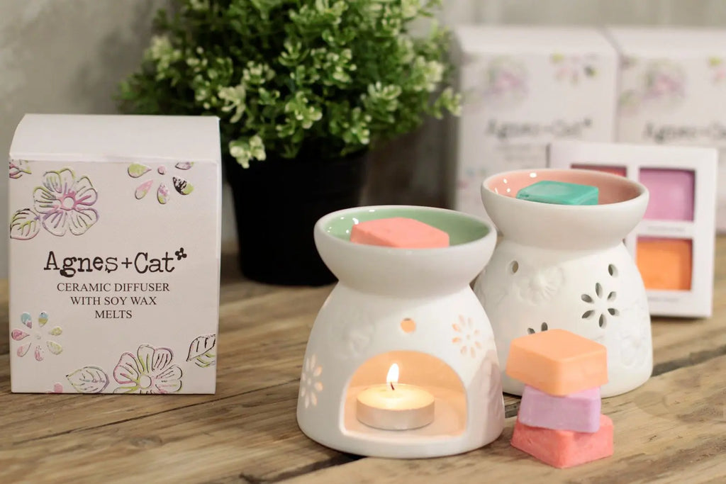 Wax Melter with Four Soy Wax Melts AW Dropship UK