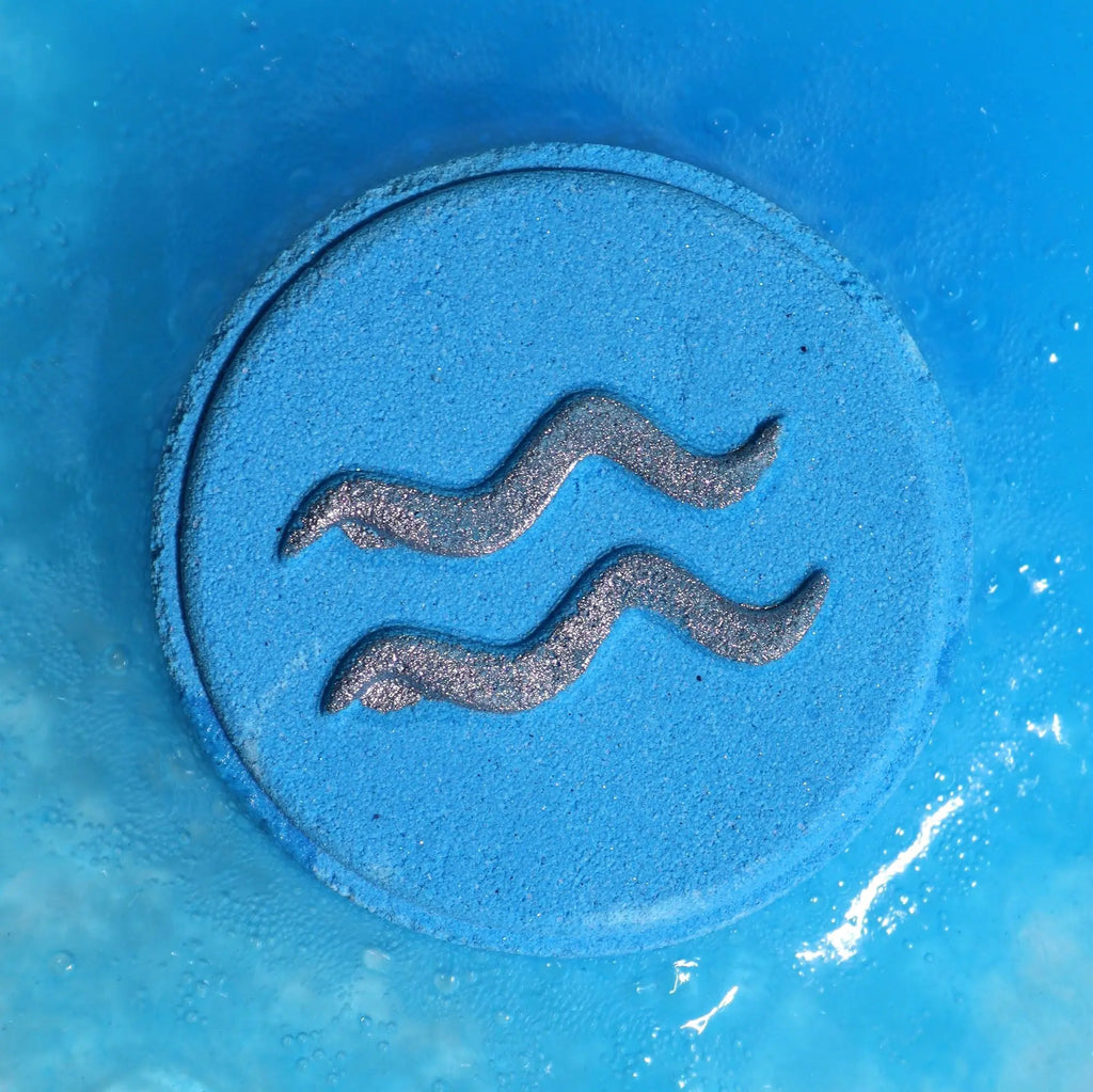 Set of Zodiac Bath Fizzers with Horoscope - Aquarius AW Dropship UK