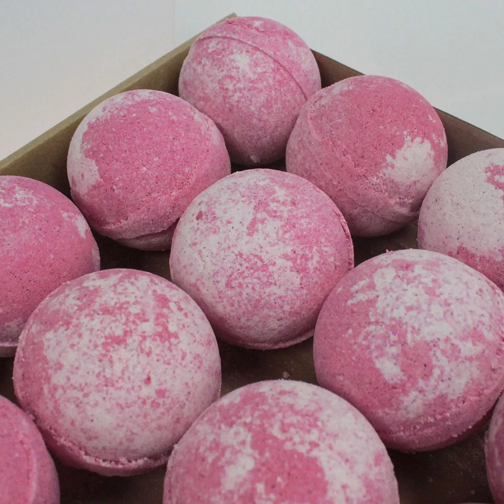  Pamperandpost Jumbo Bath Bomb - Cherry Jumbo Bath Bombs - 180g