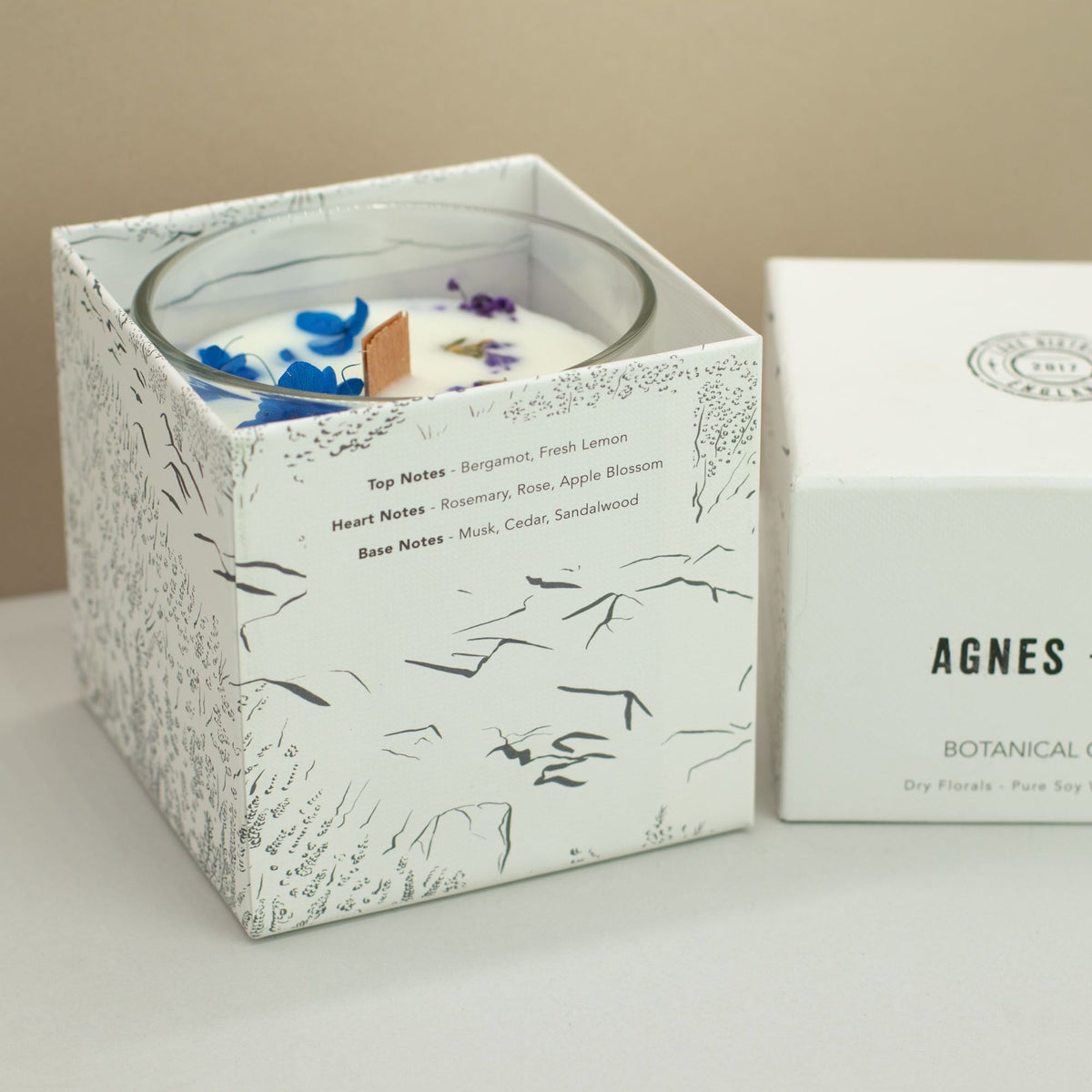  Pamperandpost Agnes + Cat Botanical Soy Wax Candle - Moorland Agnes + Cat Botanical Soy Wax Candles