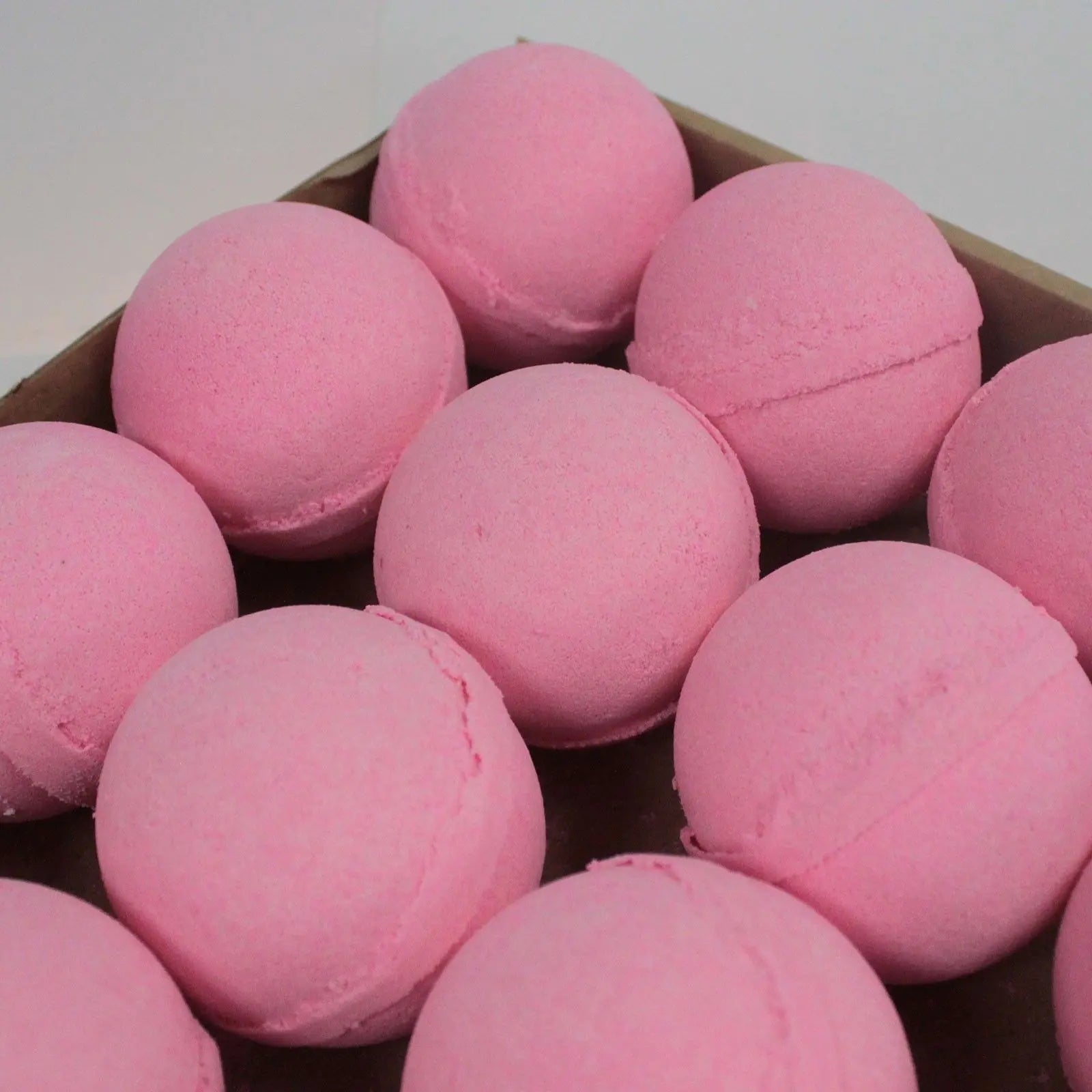 Pamperandpost Very Berry Bath Bomb