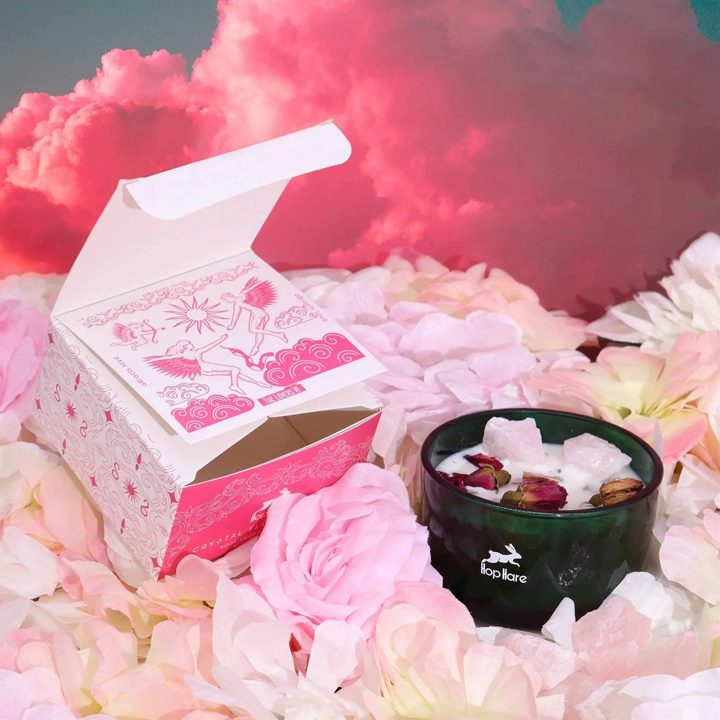  Pamperandpost The Lovers Crystal Magic Candle - Rose Quartz & Rose Meadow with Tarot Card Hop Hare Crystal Magic Flower Candles