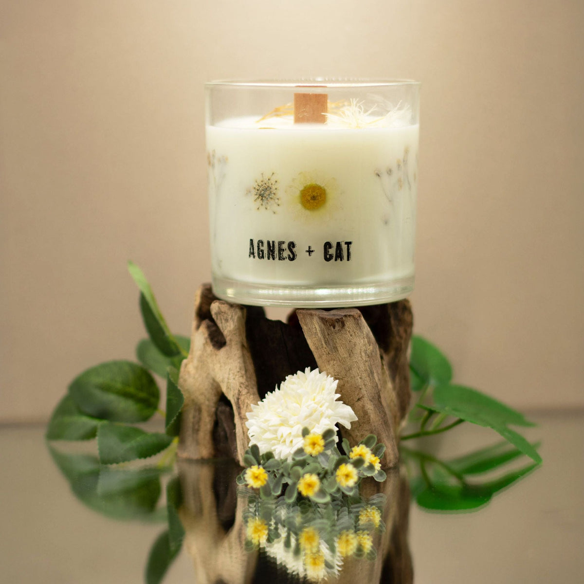  Pamperandpost Agnes + Cat Botanical Soy Wax Candle - Windermere Agnes + Cat Botanical Soy Wax Candles