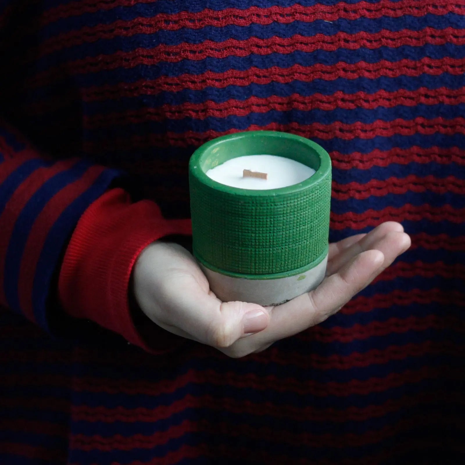  Pamperandpost Pot - Grey - Coffee in the Club Concrete Wooden Wick Candle