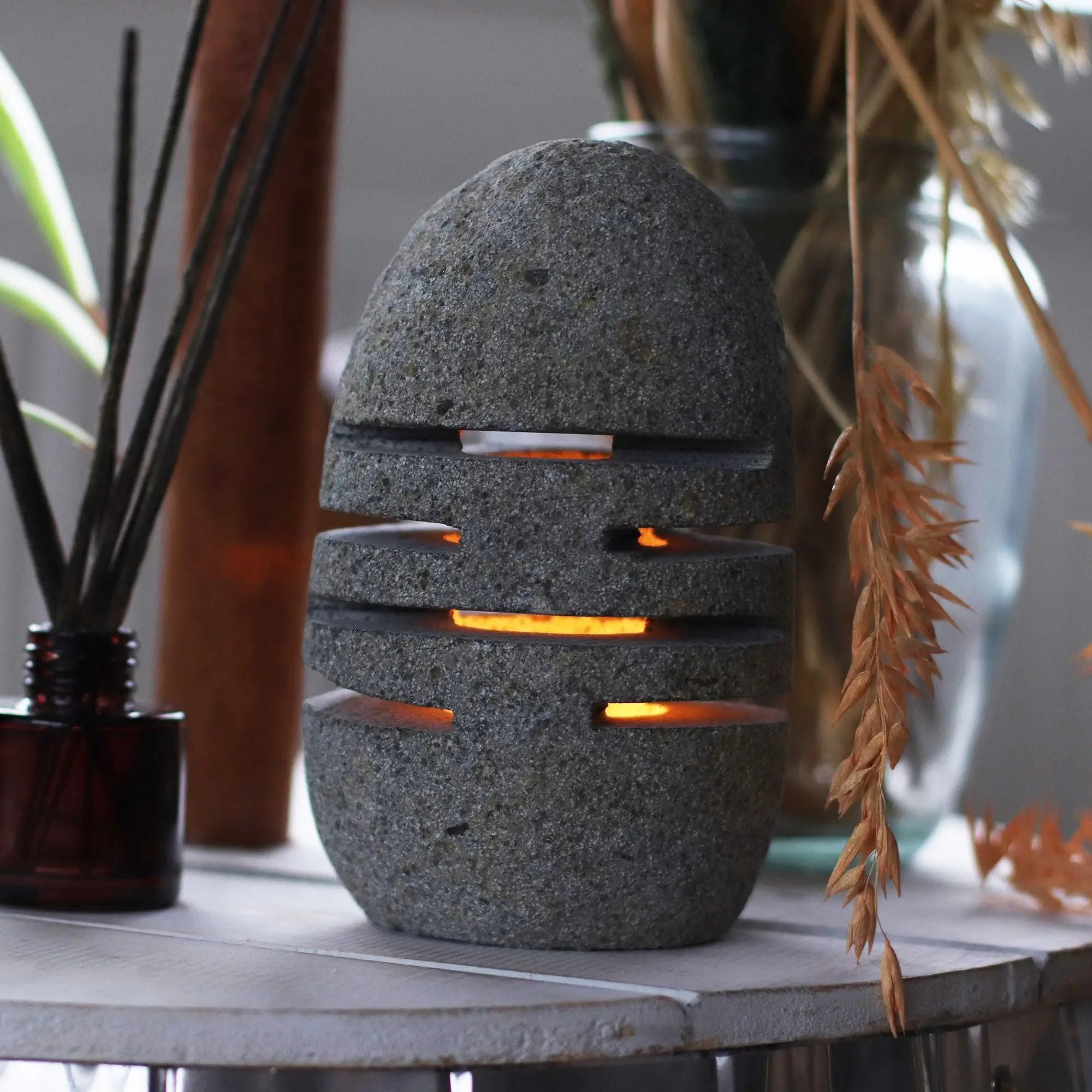  Pamperandpost Natural Riverstone Candle Holder - Standing Stone Cut Riverside Stone Candle Holders