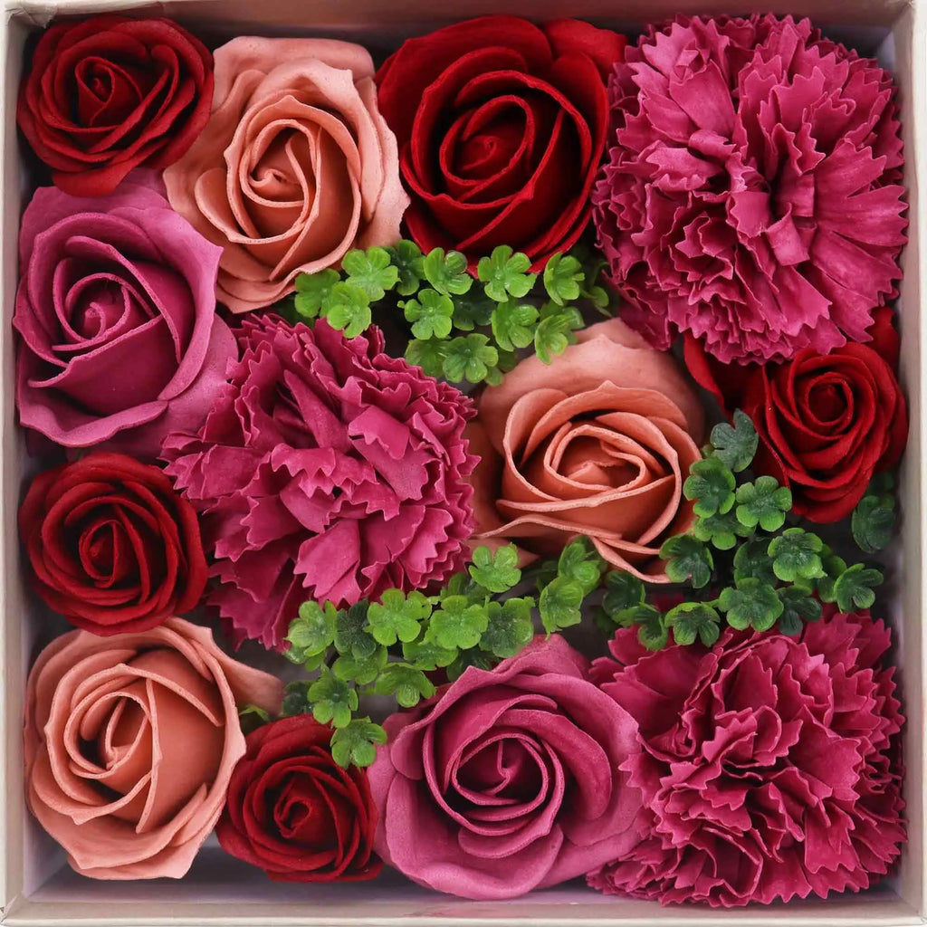 Pamperandpost Square Box - Vintage Roses